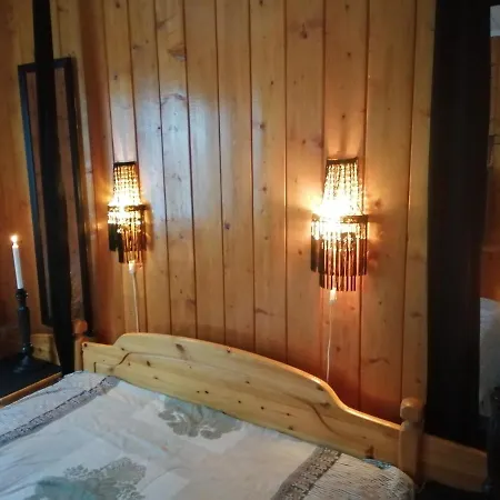 Séjour chez l'habitant Troll Forest House *