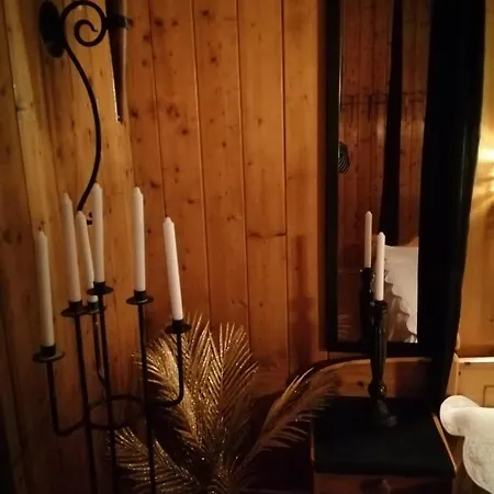 Troll Forest House Séjour chez l'habitant