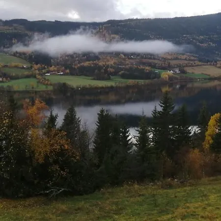 Homestay Troll Forest House Ryfoss
